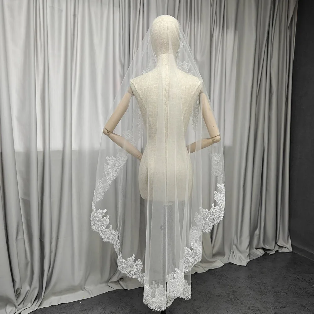 The Mantilla Veil photo 2